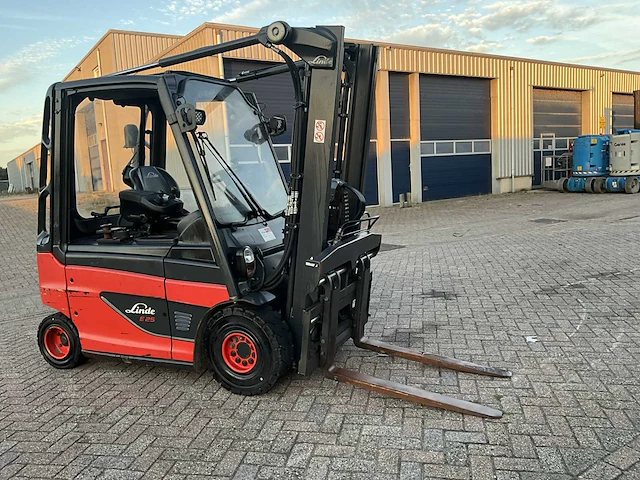 2019 linde e25-01 vorkheftruck - afbeelding 23 van  28