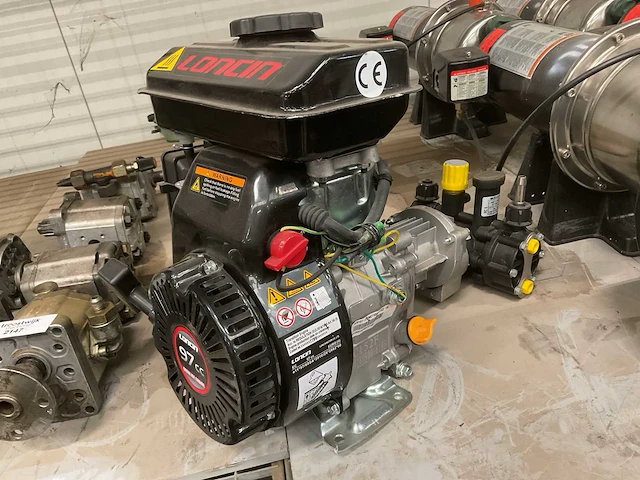 2019 loncin mtp mc8 sc.4t benzine motor - afbeelding 1 van  5