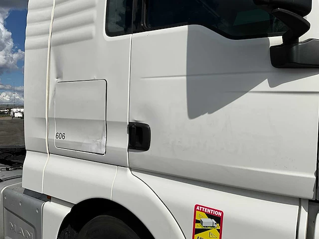 2019 man tgx 18.460 4x2 euro6 vrachtwagen - afbeelding 10 van  37
