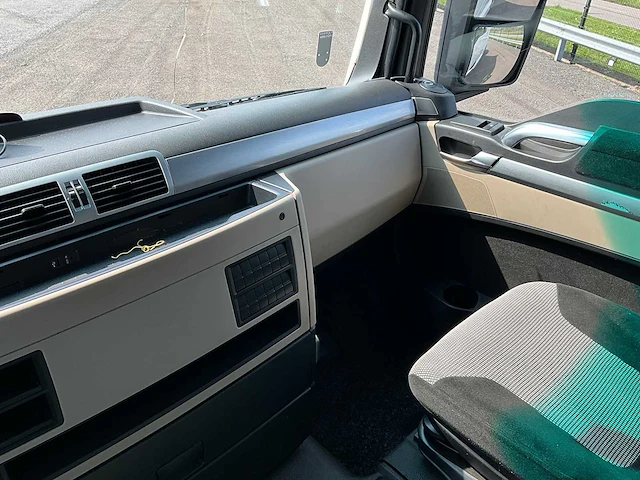 2019 man tgx 18.460 4x2 euro6 vrachtwagen - afbeelding 18 van  36