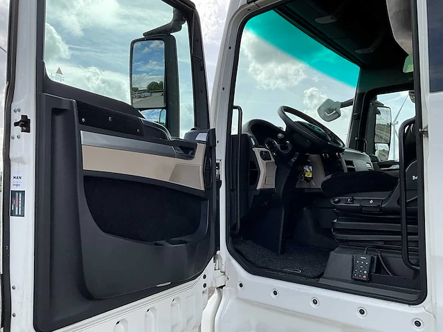 2019 man tgx 18.460 4x2 euro6 vrachtwagen - afbeelding 10 van  35