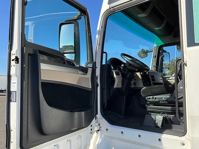 2019 man tgx 18.460 4x2 euro6 vrachtwagen - afbeelding 9 van  34