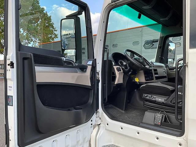 2019 man tgx 18.460 4x2 euro6 vrachtwagen - afbeelding 18 van  36