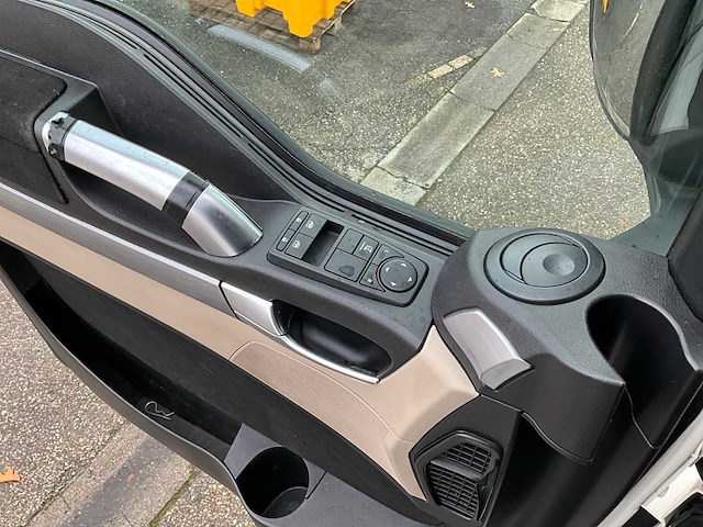 2019 man tgx 18.460 4x2 euro6 vrachtwagen - afbeelding 11 van  33