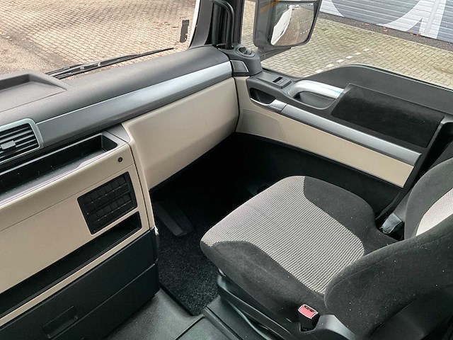 2019 man tgx 18.460 4x2 euro6 vrachtwagen - afbeelding 18 van  33