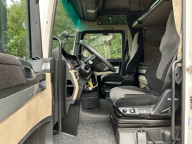 2019 man tgx 18.460 4x2 euro6 vrachtwagen - afbeelding 11 van  37