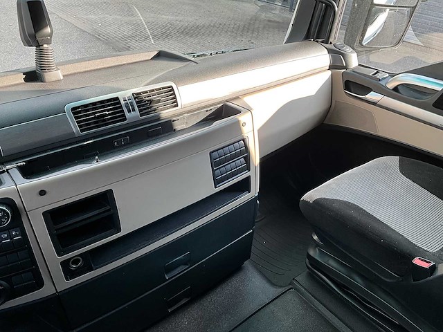 2019 man tgx 18.460 4x2 euro6 vrachtwagen - afbeelding 18 van  36