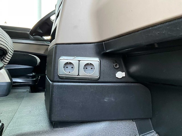 2019 man tgx 18.460 4x2 euro6 vrachtwagen - afbeelding 28 van  36