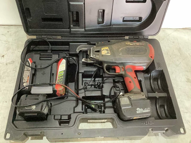 2019 max rb398s accu vlechtmachine - afbeelding 1 van  1