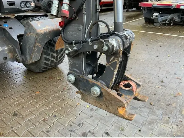 2019 mecalac 12mtx banden graafmachine - afbeelding 15 van  45