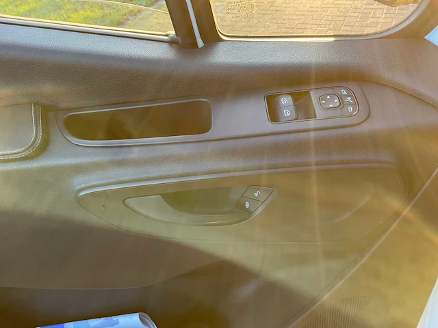 2019 mercedes-benz 319 v6-3.0 bedrijfswagen - afbeelding 18 van  25