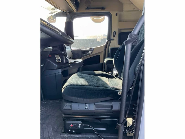 2019 mercedes-benz actros vrachtwagen - afbeelding 14 van  51