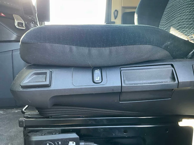 2019 mercedes-benz actros vrachtwagen - afbeelding 16 van  51