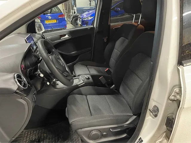 2019 mercedes-benz b 220 personenauto - afbeelding 15 van  16