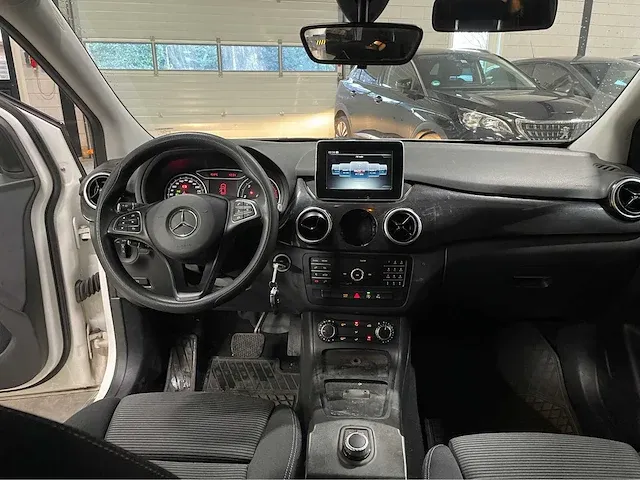 2019 mercedes-benz b 220 personenauto - afbeelding 16 van  16
