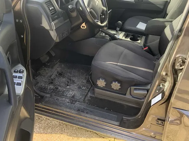 2019 mitsubishi pajero 3.2di-d c-stijl 4x4 terrein bedrijfsvoertuig - afbeelding 7 van  30