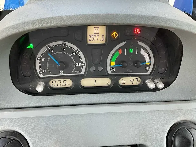 2019 new holland t6.175 dynamic command vierwielaangedreven landbouwtractor - afbeelding 38 van  47