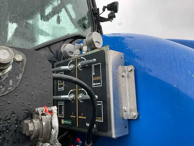 2019 new holland t7.210 vierwielaangedreven landbouwtractor - afbeelding 8 van  29