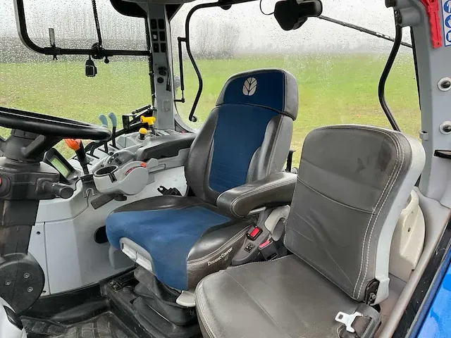 2019 new holland t7.210 vierwielaangedreven landbouwtractor - afbeelding 14 van  29