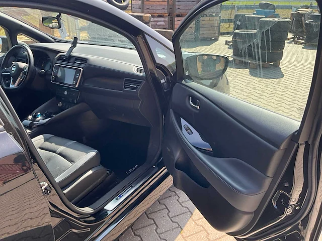 2019 nissan leaf personenauto - afbeelding 18 van  38