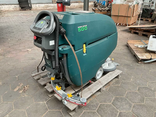 2019 nobles ss500 zelfrijdende veegmachine - afbeelding 1 van  11