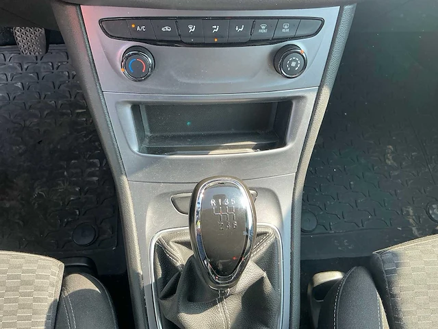 2019 opel astra sports tourer 1.6 turbo business personenauto - afbeelding 8 van  36