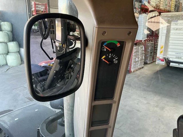 2019 optum 300 cvx vierwielaangedreven landbouwtractor - afbeelding 65 van  80