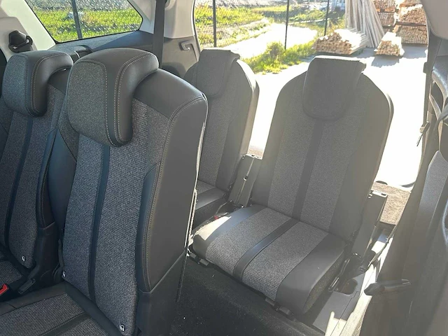 2019 peugeot 5008 automaat 1.2 puretech allure 7p - afbeelding 8 van  19