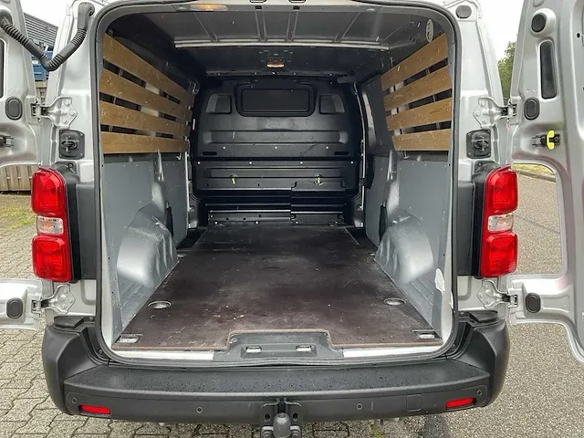 2019 peugeot expert - 2.0 bluehdi 120 standard premium bedrijfswagen - afbeelding 2 van  18