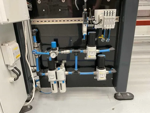 2019 pick and place machine - afbeelding 2 van  21