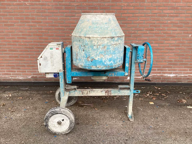 2019 polieri tech 250 lt betonmolen - afbeelding 1 van  3