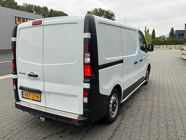 2019 renault trafic 1.6dci t27 l1h1 générique bedrijfswagen - afbeelding 31 van  34