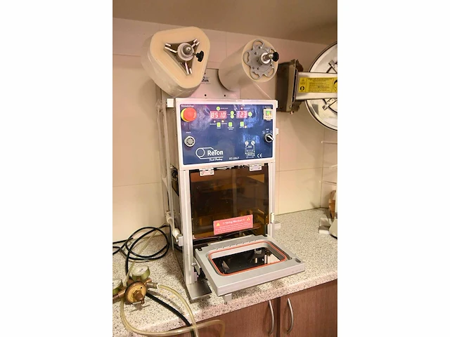 2019 reton rt-59lf semi-automatische schalensluitmachine - afbeelding 3 van  8