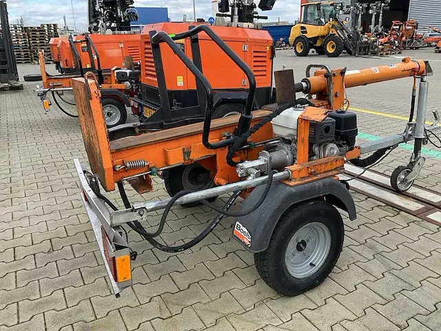 2019 ricca andrea magik multiuse 16 houtsplijtmachine aanhanger - afbeelding 16 van  18