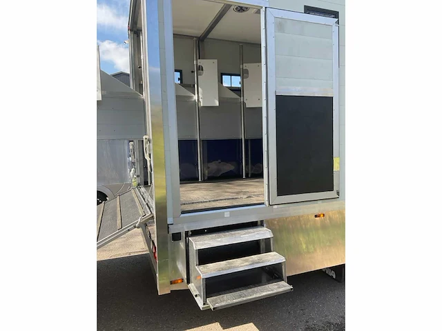 2019 scania p250 paardenvrachtwagen - afbeelding 11 van  38