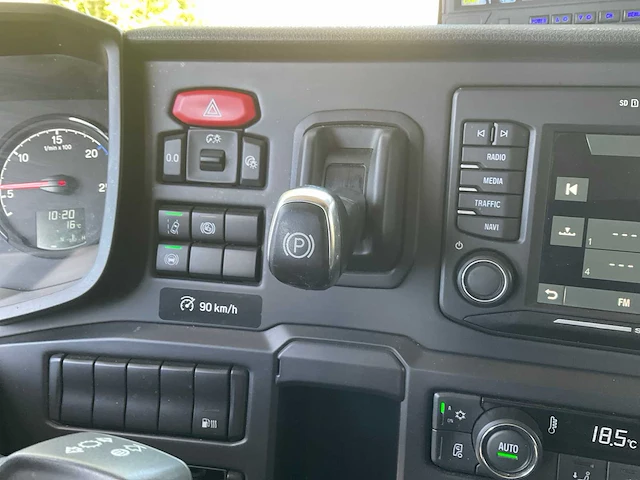 2019 scania p250 paardenvrachtwagen - afbeelding 24 van  38