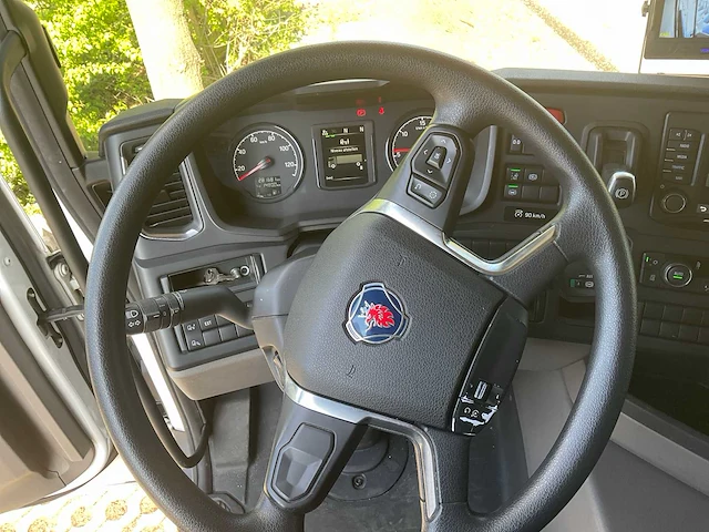 2019 scania p250 paardenvrachtwagen - afbeelding 29 van  38
