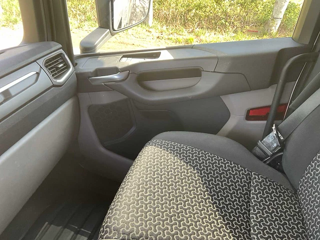 2019 scania p250 paardenvrachtwagen - afbeelding 31 van  38
