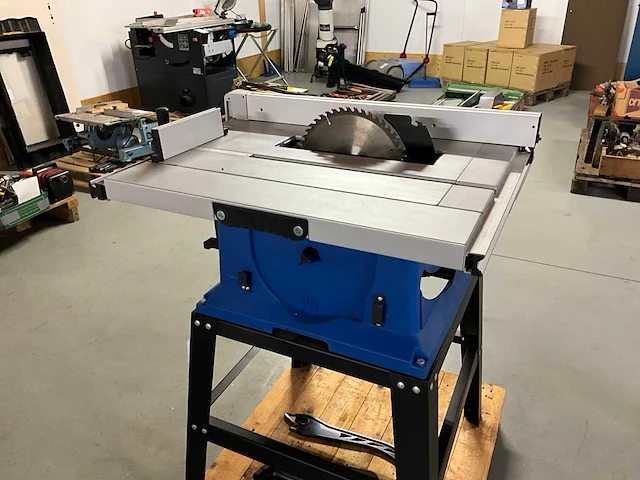 2019 scheppach hs105 tafelcirkelzaagmachine - afbeelding 9 van  14