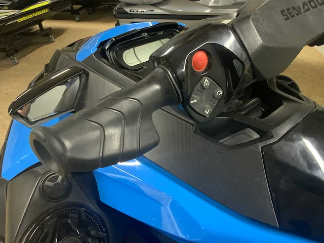 2019 sea-doo rxt 230 jet ski 230pk. - afbeelding 2 van  27