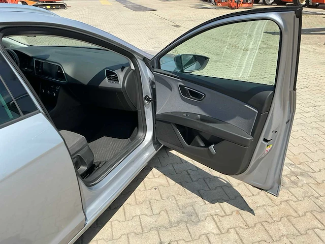 2019 seat leon st 1.0 ecotsi style business intense personenauto - afbeelding 22 van  37