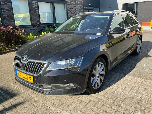 2019 skoda superb combi 1.5 tsi act style business personenauto - afbeelding 1 van  18