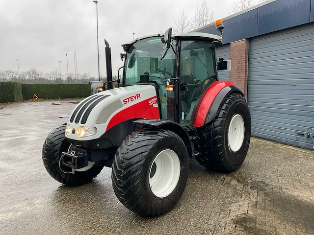 2019 steyr 4065s kompact vierwielaangedreven landbouwtractor - afbeelding 1 van  36