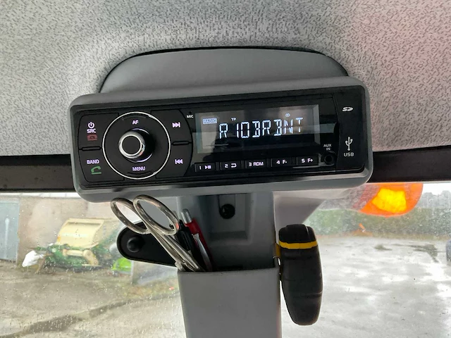 2019 steyr 4065s kompact vierwielaangedreven landbouwtractor - afbeelding 18 van  36