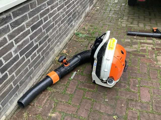 2019 stihl br700 bladblazer - afbeelding 3 van  4