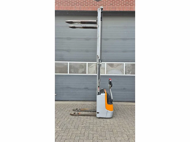2019 still exv12 stapelaar - afbeelding 1 van  5