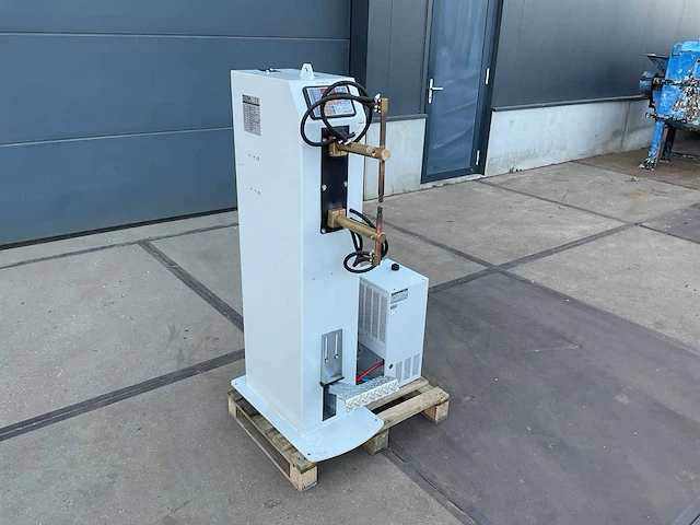 2019 tecna 4640n puntlasmachine - afbeelding 4 van  11