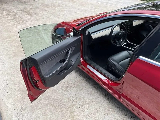 2019 tesla model 3 long range dual motor personenauto - afbeelding 3 van  35