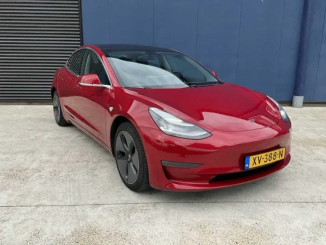 2019 tesla model 3 long range dual motor personenauto - afbeelding 12 van  35