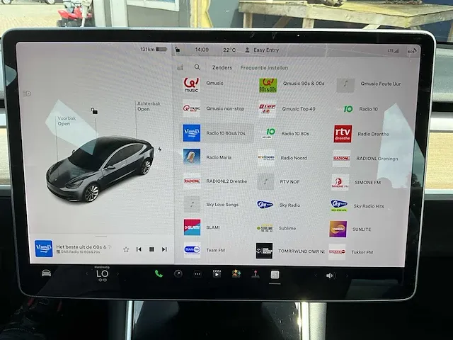 2019 tesla model 3 long range dual motor personenauto - afbeelding 29 van  47